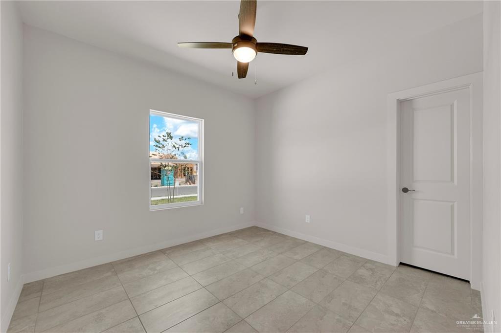 2121 Zinnia Street, Weslaco, Texas image 9