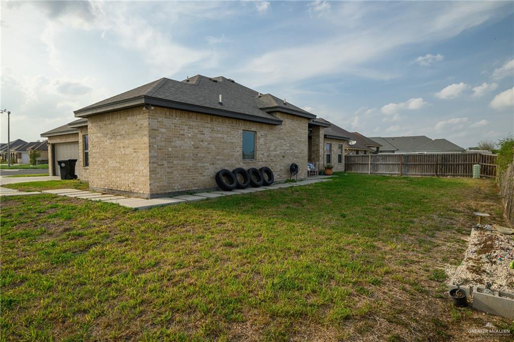 3710 Fica Drive, Weslaco, Texas image 27