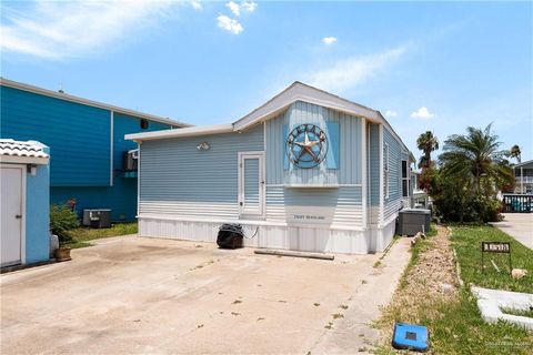 Photo of 459 W Clam Circle, Port Isabel, TX 78578 (MLS # 498179)