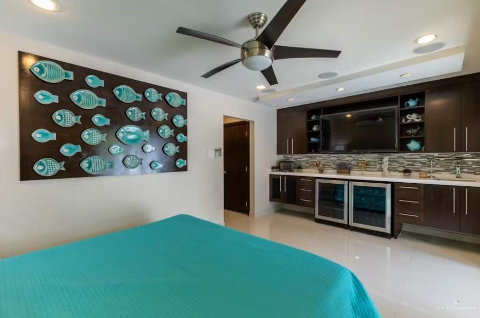 111A E Oleander Street, South Padre Island, Texas image 18