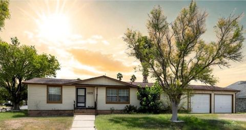 Multifamily For Sale - 2801 E Montgomery Drive<br/> Pharr, TX 78577
