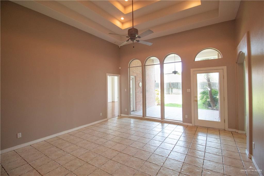 612 Cardinal Avenue, McAllen, Texas image 6