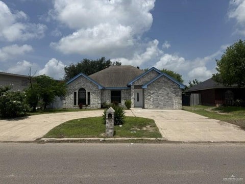Homes For Sale - 1303 Sherwood Drive<br/> Mission, TX 78572
