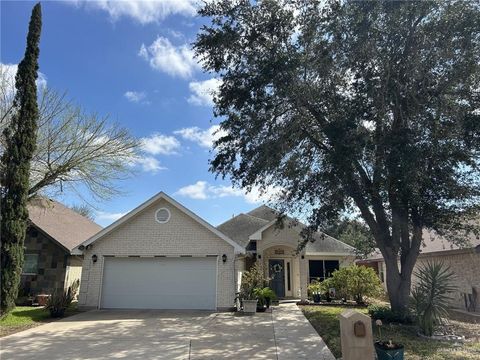 Photo of 2310 Garden View Drive, Mission, TX 78574 (MLS # 497195)
