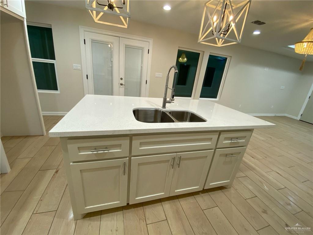 1726 La Paloma Avenue, Harlingen, Texas image 9