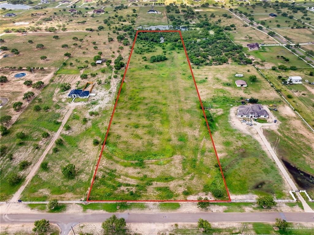 21009 Los Venados Drive, Edinburg, Texas image 2