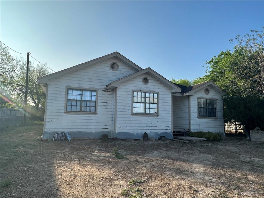 109 Loma Blanca Street, Garciasville, Texas image 1