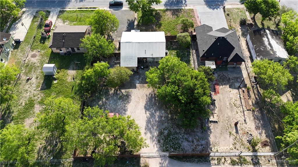 727 S Indiana Avenue, Mercedes, Texas image 2