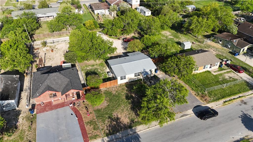 727 S Indiana Avenue, Mercedes, Texas image 5