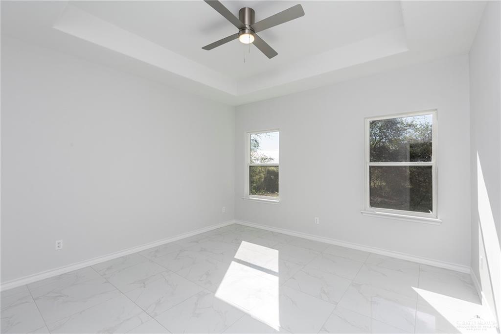 509 E Lorenzana Street, Mercedes, Texas image 10