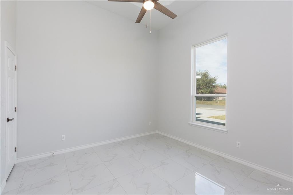 509 E Lorenzana Street, Mercedes, Texas image 14