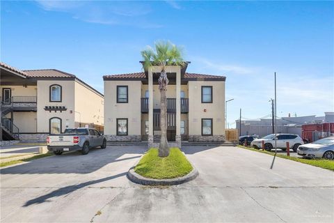 Photo of 105 E Pike Street #2, South Padre Island, TX 78597 (MLS # 487059)