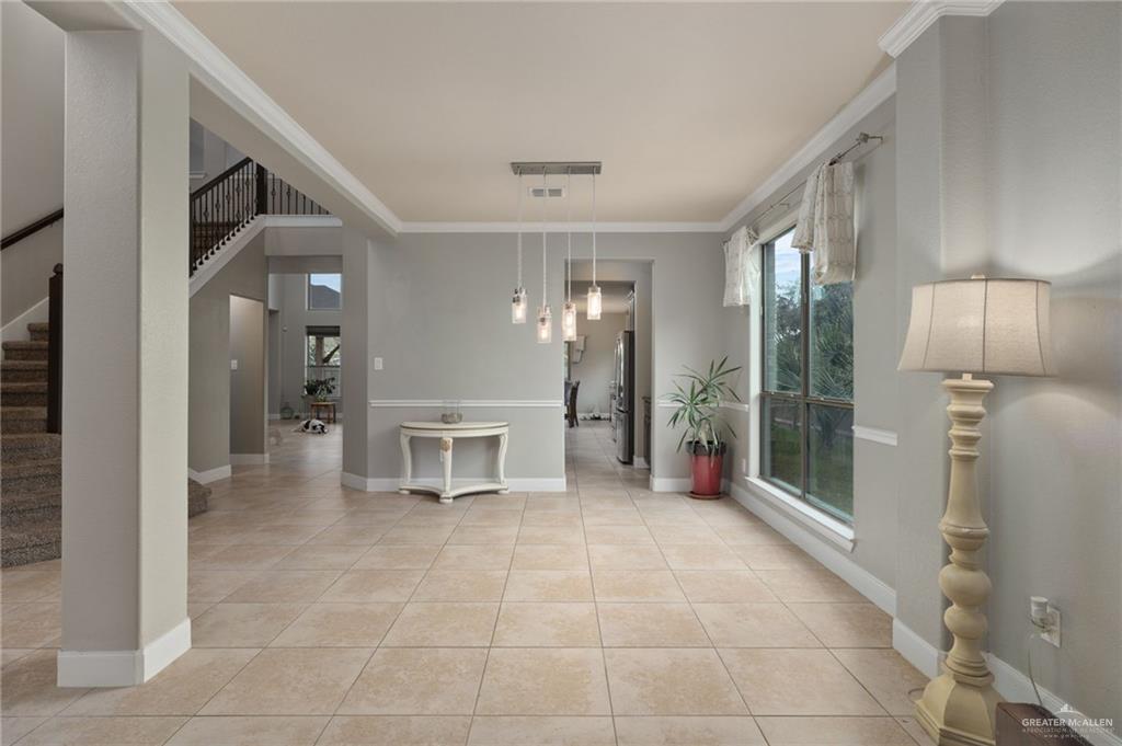 3710 Santa Lucia Street