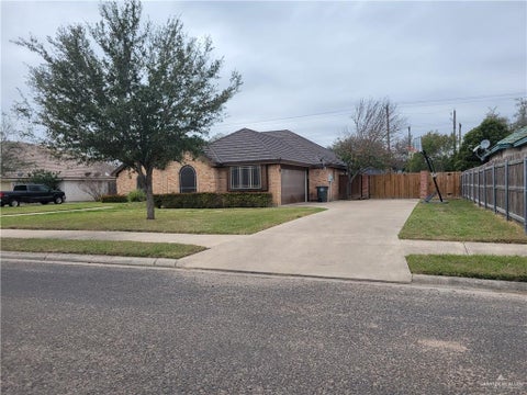 Homes For Sale - 1605 Melissa Rae Drive<br/> Mission, TX 78572