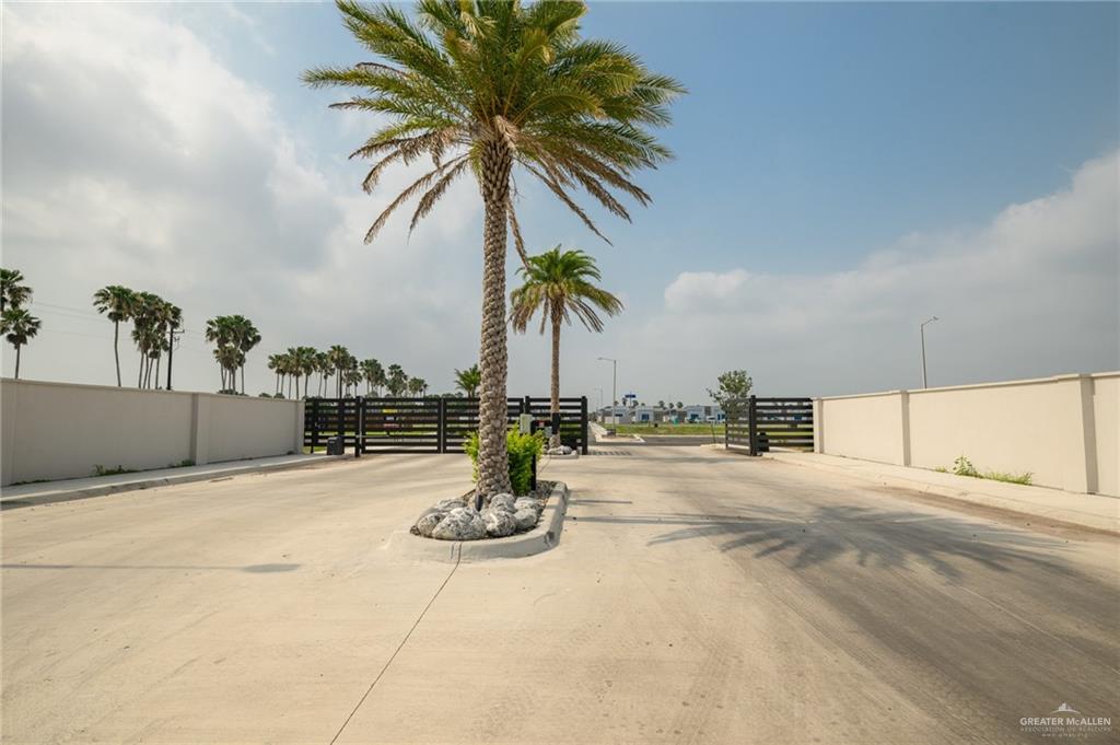 613 Cove Lane #UNIT 2, Weslaco, Texas image 28