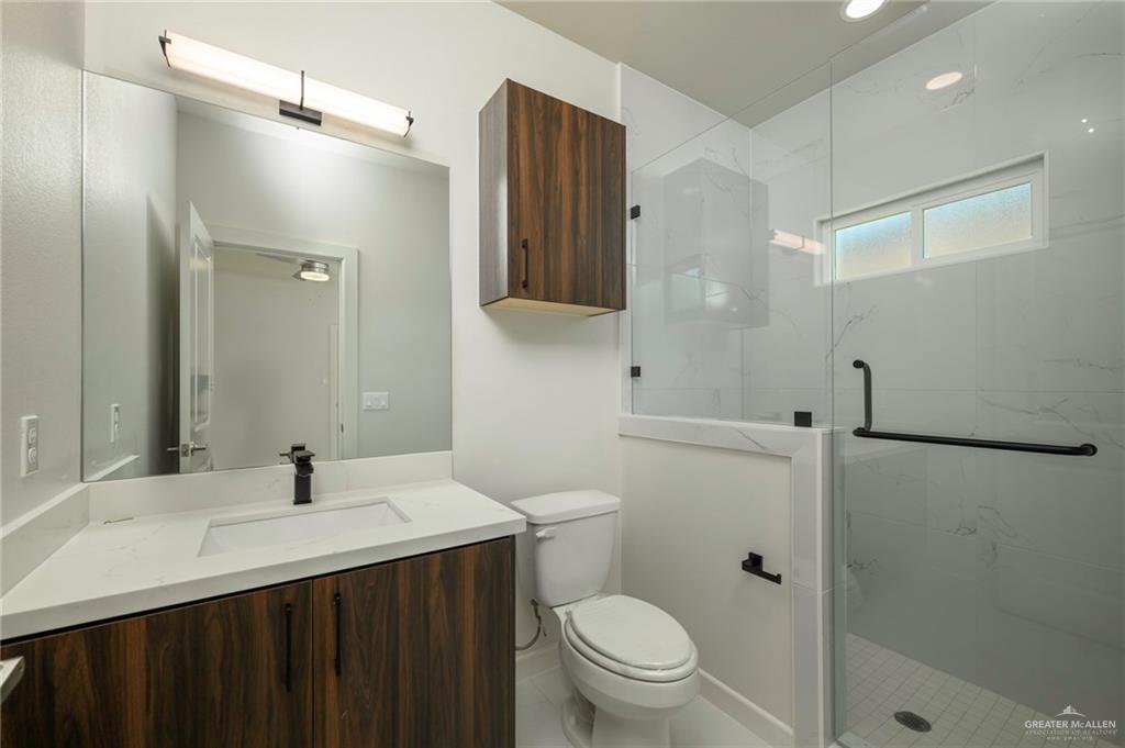 613 Cove Lane #UNIT 2, Weslaco, Texas image 18