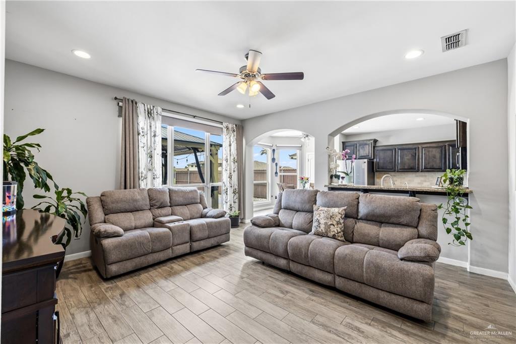 5260 Lost Creek Lane