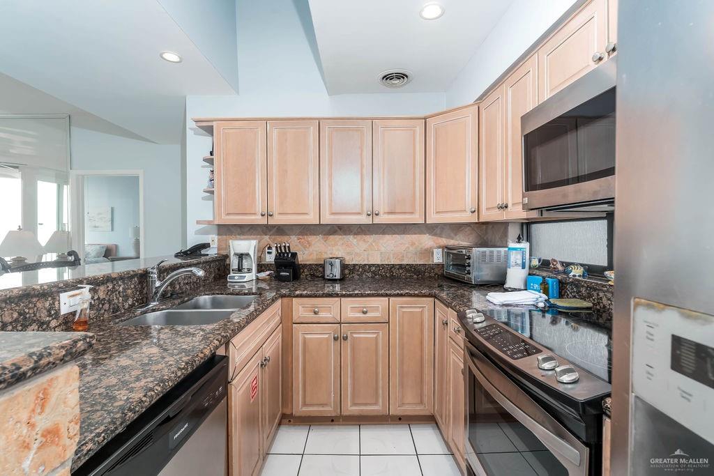 400 Padre Boulevard 9152