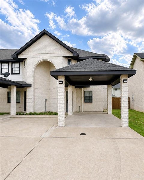 Townhouse For Sale - 2608 Melanie Drive<br/> Hidalgo County, Pharr, TX 78577