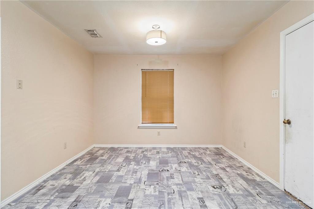 2117 S 30 1/2 Street, McAllen, Texas image 5