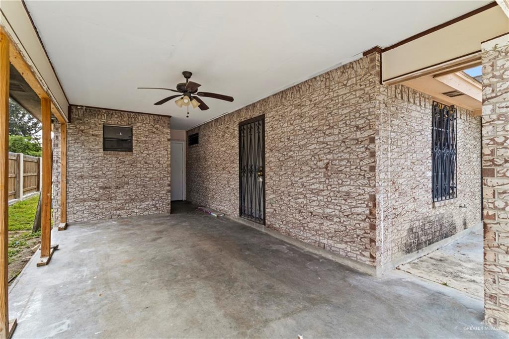 2117 S 30 1/2 Street, McAllen, Texas image 2