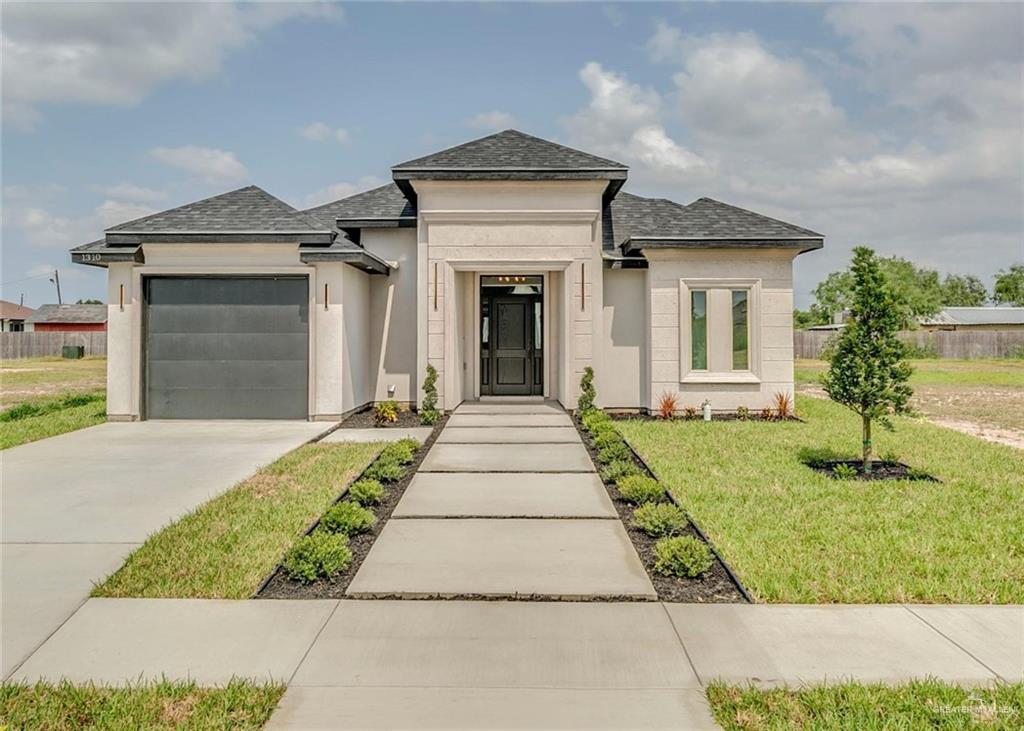 1310 S 9th Street, Alamo, Texas image 1
