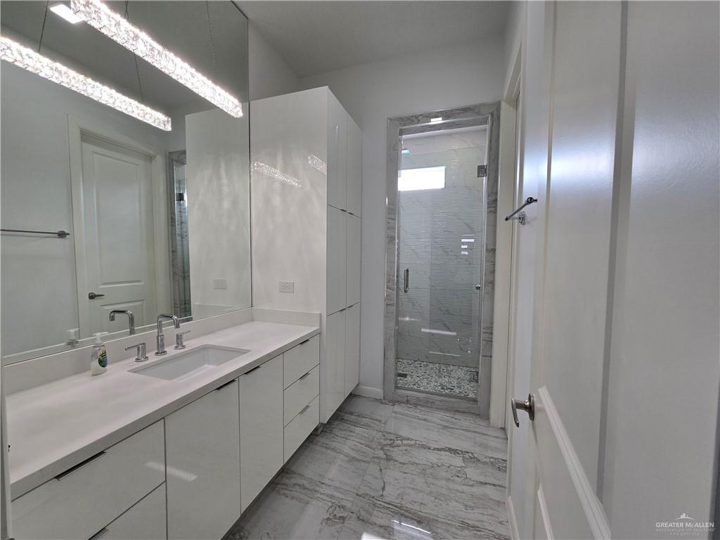 6711 N 11th Lane, McAllen, Texas image 18