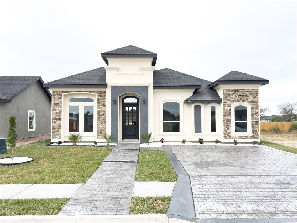 1836 N Yellowwood Street, San Juan, Texas image 2