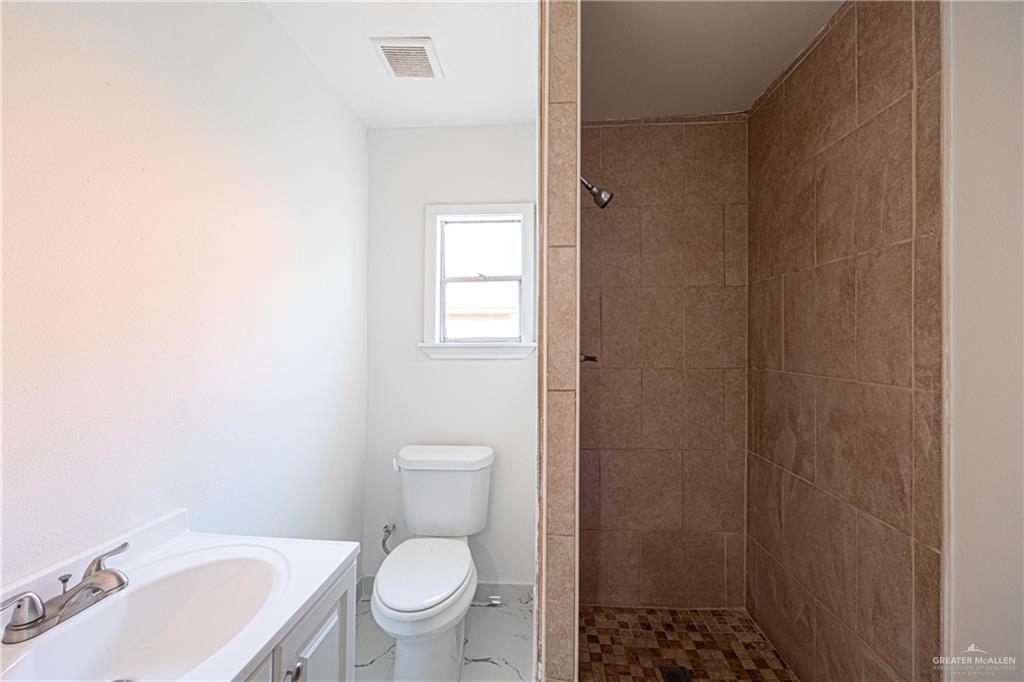 2106 W 42nd Street, Mission, Texas image 10