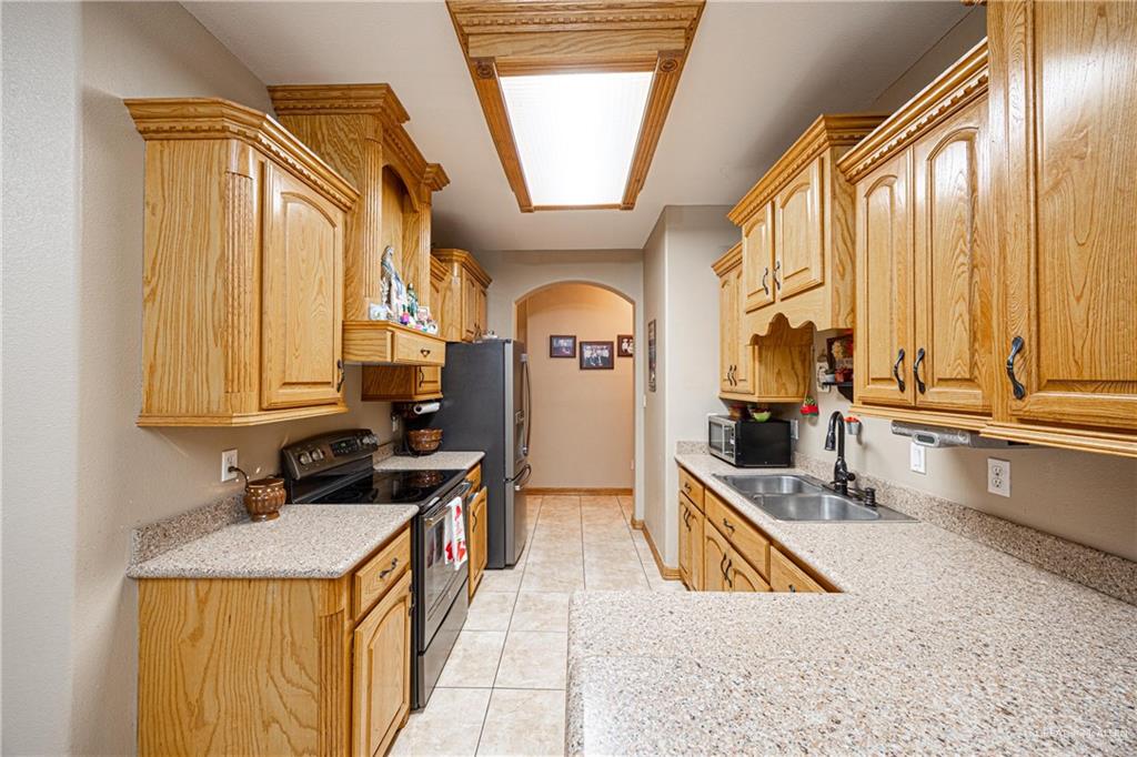 2106 W 42nd Street, Mission, Texas image 7