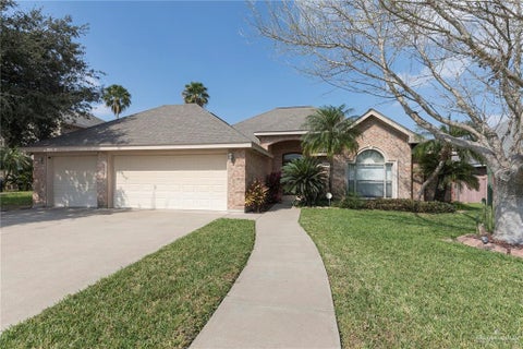Homes For Rent - 2003 E 25 1/2 Street<br/> Mission, TX 78574