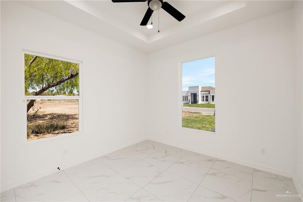 1107 Mezquite Drive, Alamo, Texas image 9