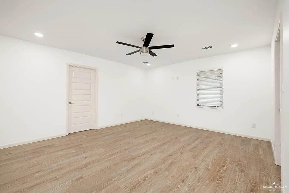 1104 N 27 1/2 Street, McAllen, Texas image 9