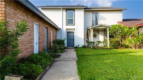 Townhouse For Rent - 715 Continental Street #3<br/> Cameron County, Brownsville, TX 78520