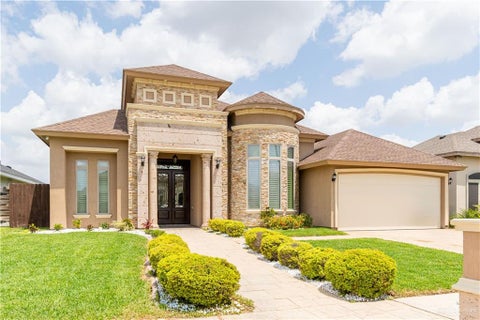 Homes For Sale - 5000 Maple Avenue<br/> McAllen, TX 78501