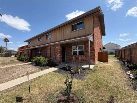 Townhouse For Rent - 3208 N 25 1/2 Street<br/> McAllen, TX 78501