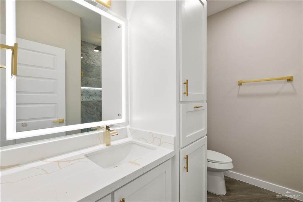 9514 N 71st Lane, McAllen, Texas image 13