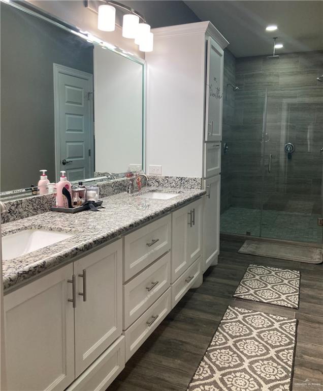 8510 G M Drive, Elsa, Texas image 34