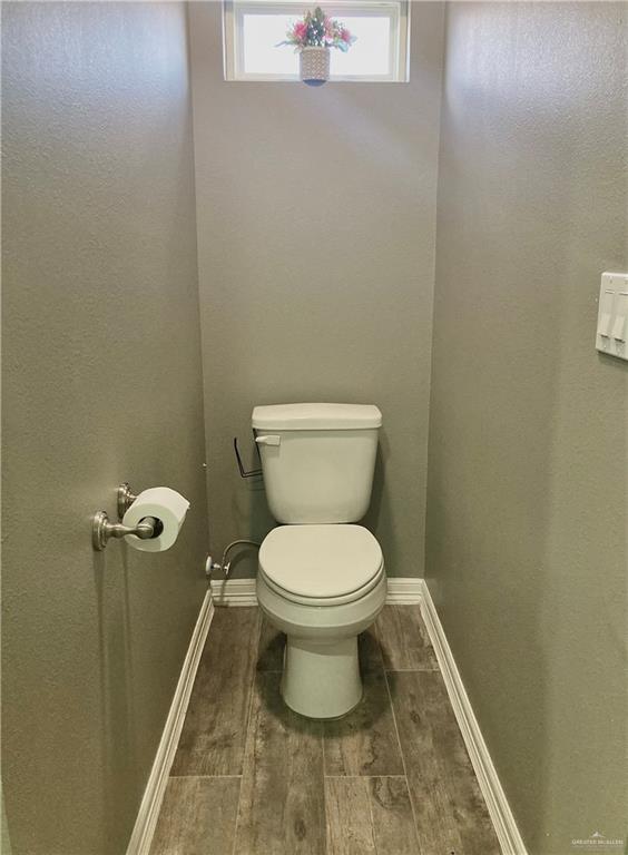 8510 G M Drive, Elsa, Texas image 21