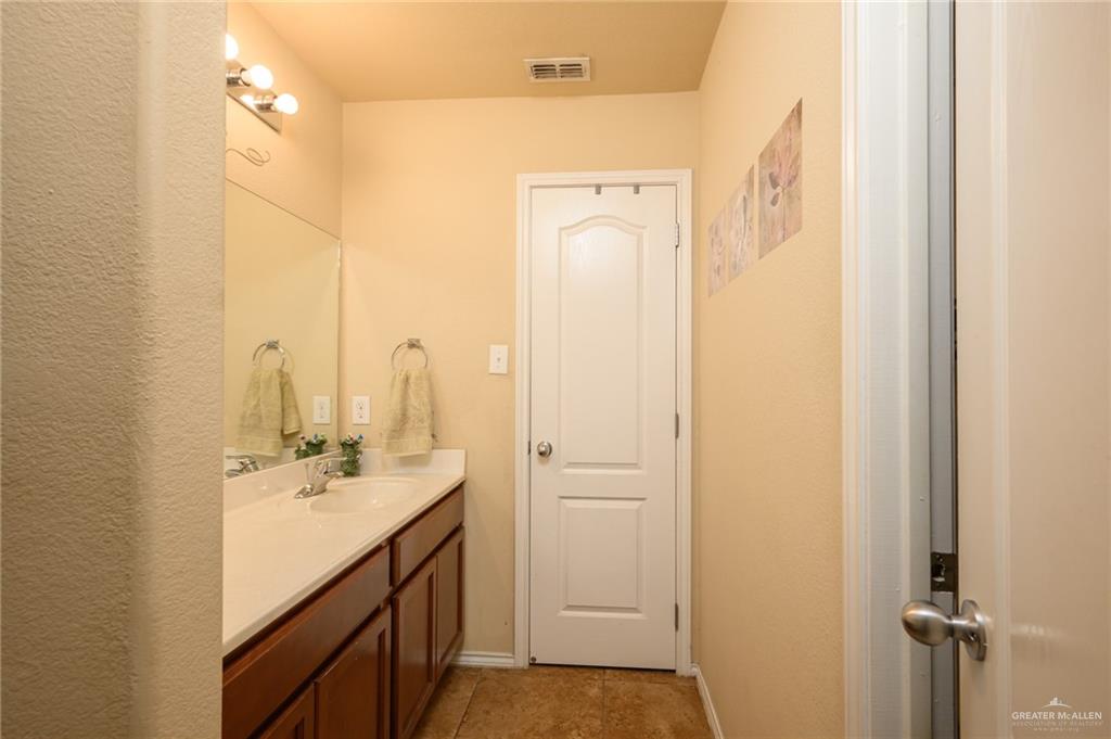 8821 Osprey Street, Harlingen, Texas image 13
