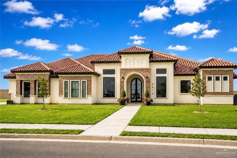 Homes For Sale - 4816 Estancia Parkway<br/> McAllen, TX 78504