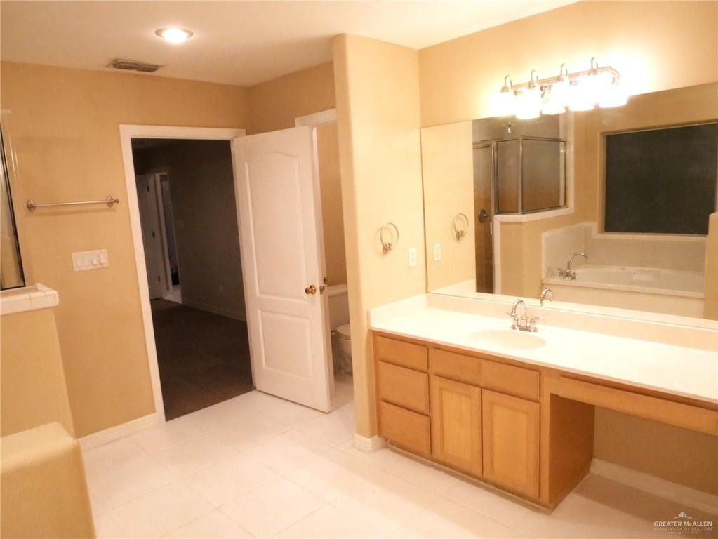 8107 N 27th Lane, McAllen, Texas image 11