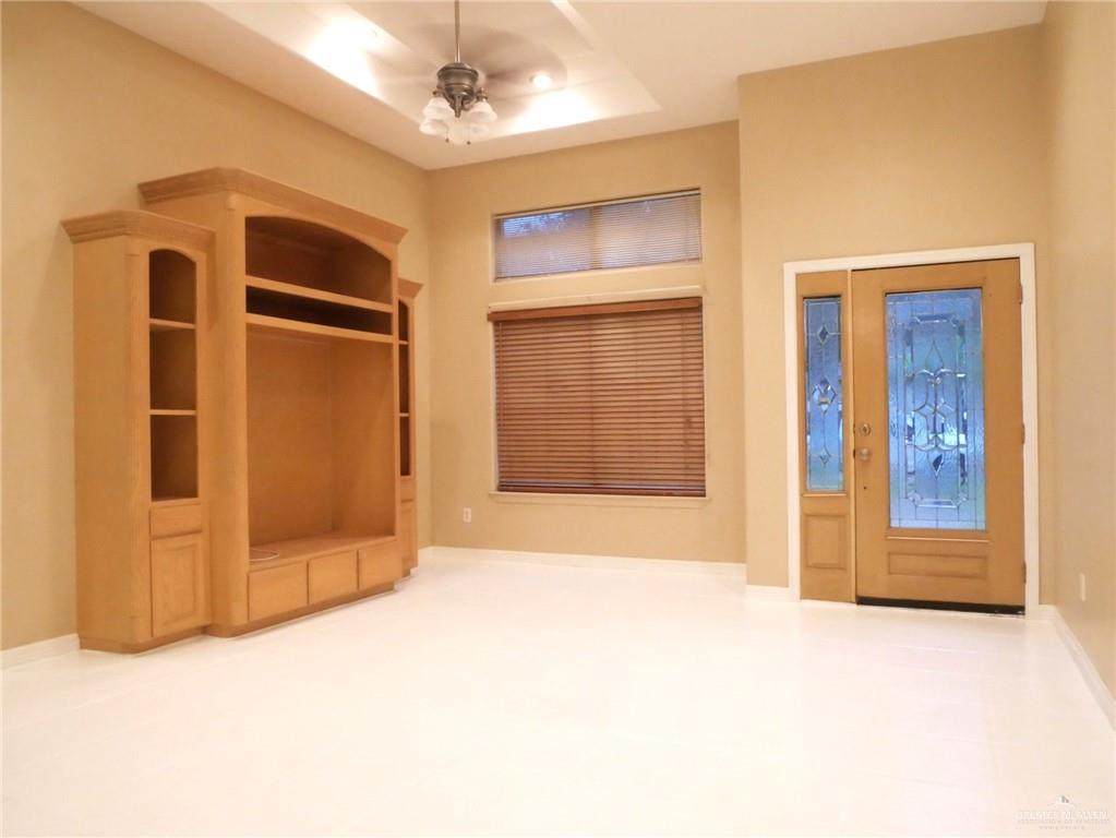 8107 N 27th Lane, McAllen, Texas image 3