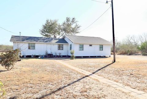 Photo of 22205 Lane Road, Edinburg, TX 78541 (MLS # 497155)