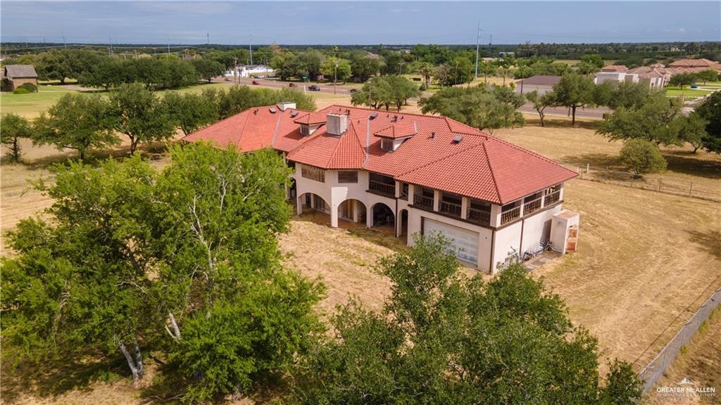 2136 E Mile 3 Rd, Palmhurst, Texas image 25