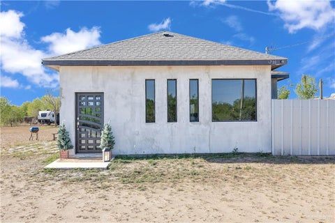 Photo of 710 El Toro Road, Sullivan City, TX 78595 (MLS # 516996)