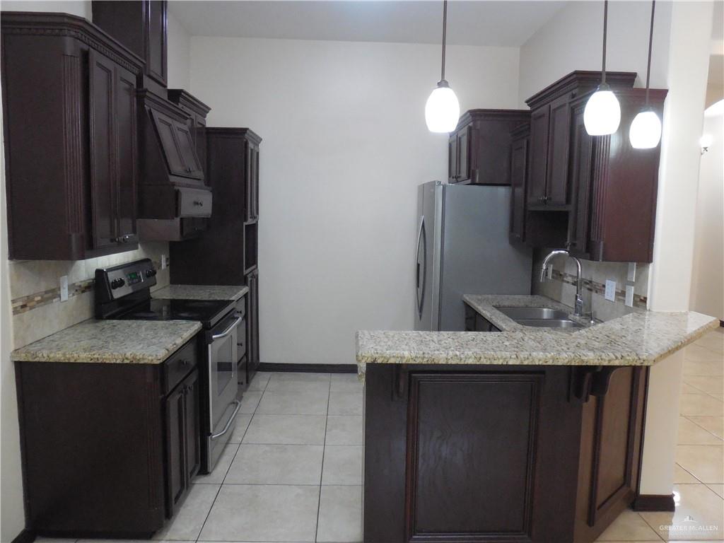 McAllen, Texas 78504, United States, 4 Bedrooms Bedrooms, ,3 BathroomsBathrooms,Residential,Active,194459