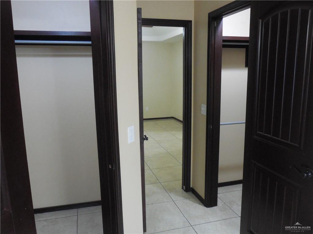 McAllen, Texas 78504, United States, 4 Bedrooms Bedrooms, ,3 BathroomsBathrooms,Residential,Active,194459