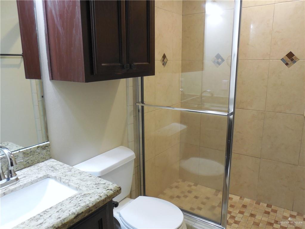 McAllen, Texas 78504, United States, 4 Bedrooms Bedrooms, ,3 BathroomsBathrooms,Residential,Active,194459