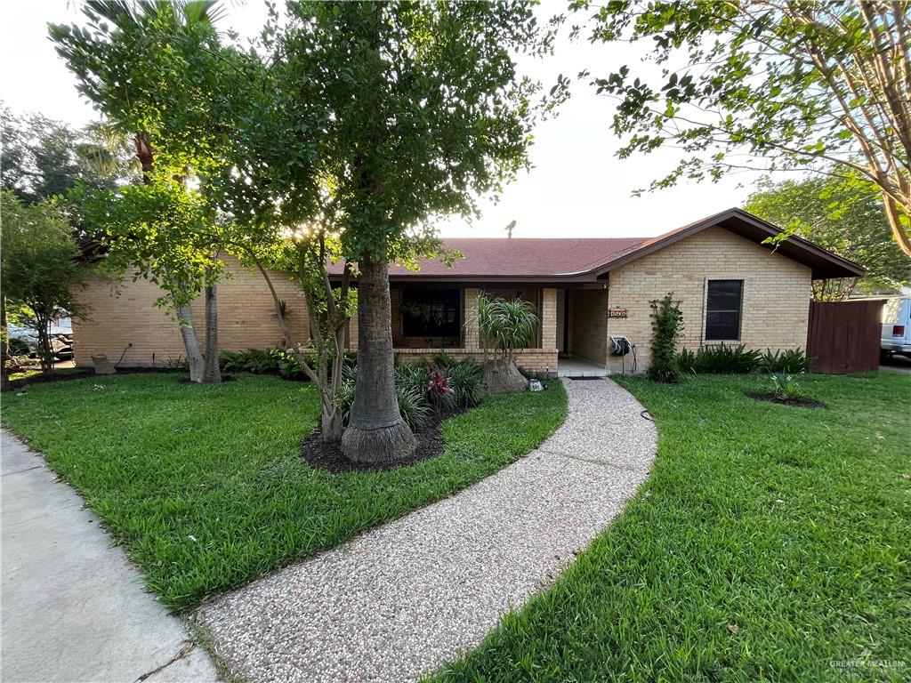1508 Xanthisma Avenue, McAllen, Texas image 2